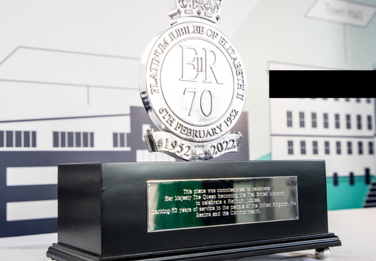 3D printed silverware commemorating Queen Elizabeth's 70th jubilee
