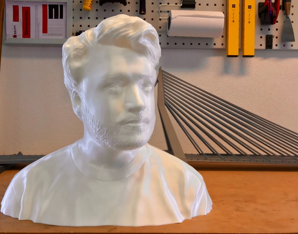 3d printed bust of the DJ oliver heldens
