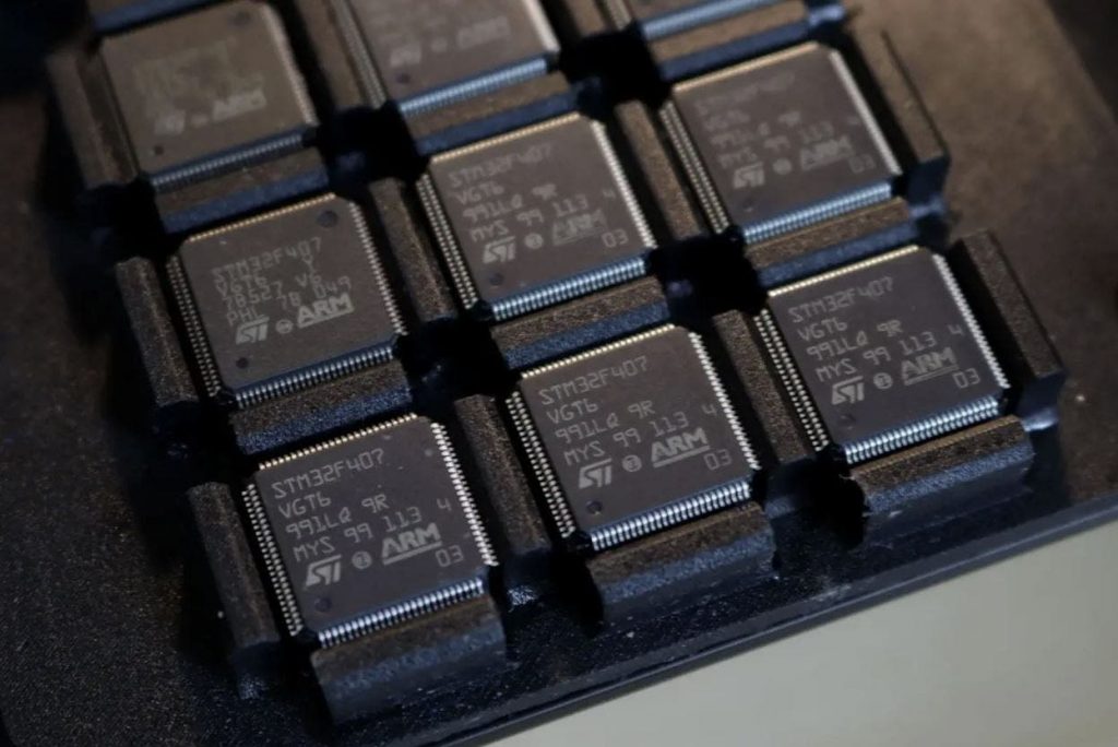 3D printed ESD safe trays for microchips. This tray is full of chips.