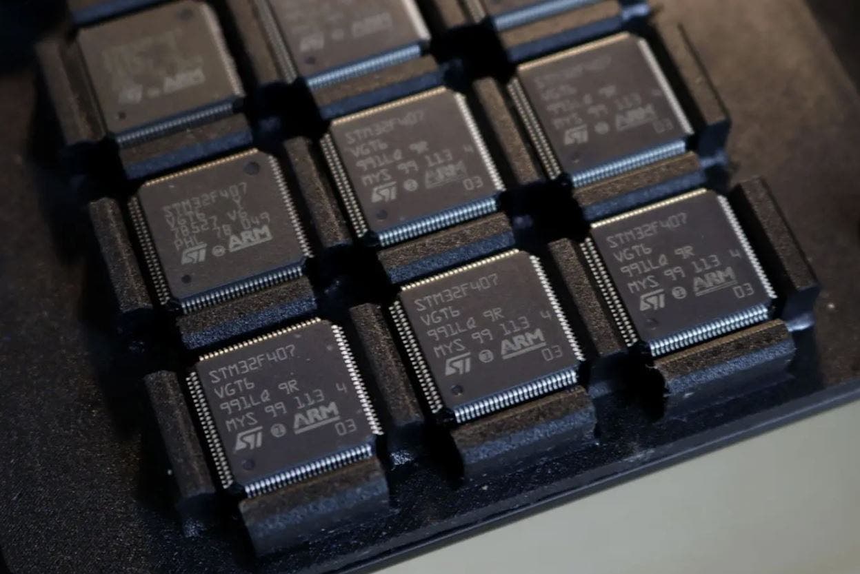 How Opulo Protects Microchips With 3D Printed ESD-Safe Trays
