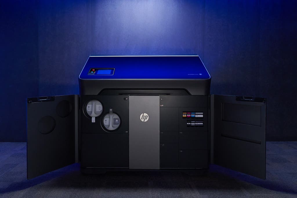 the HP jet fusion, 3d printer