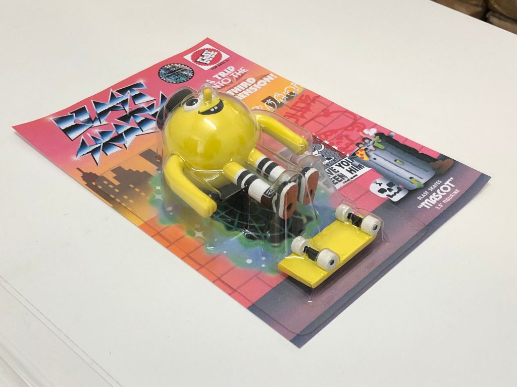 a mayku formbox creating a mould of a playdude figurine