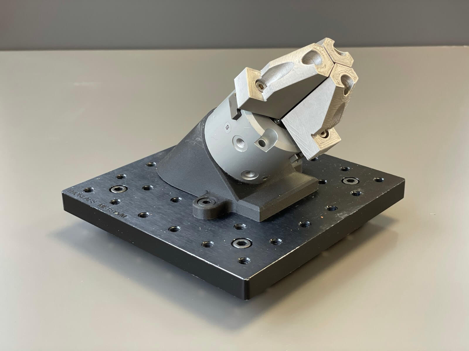 a 3d printed metal robotic gripper